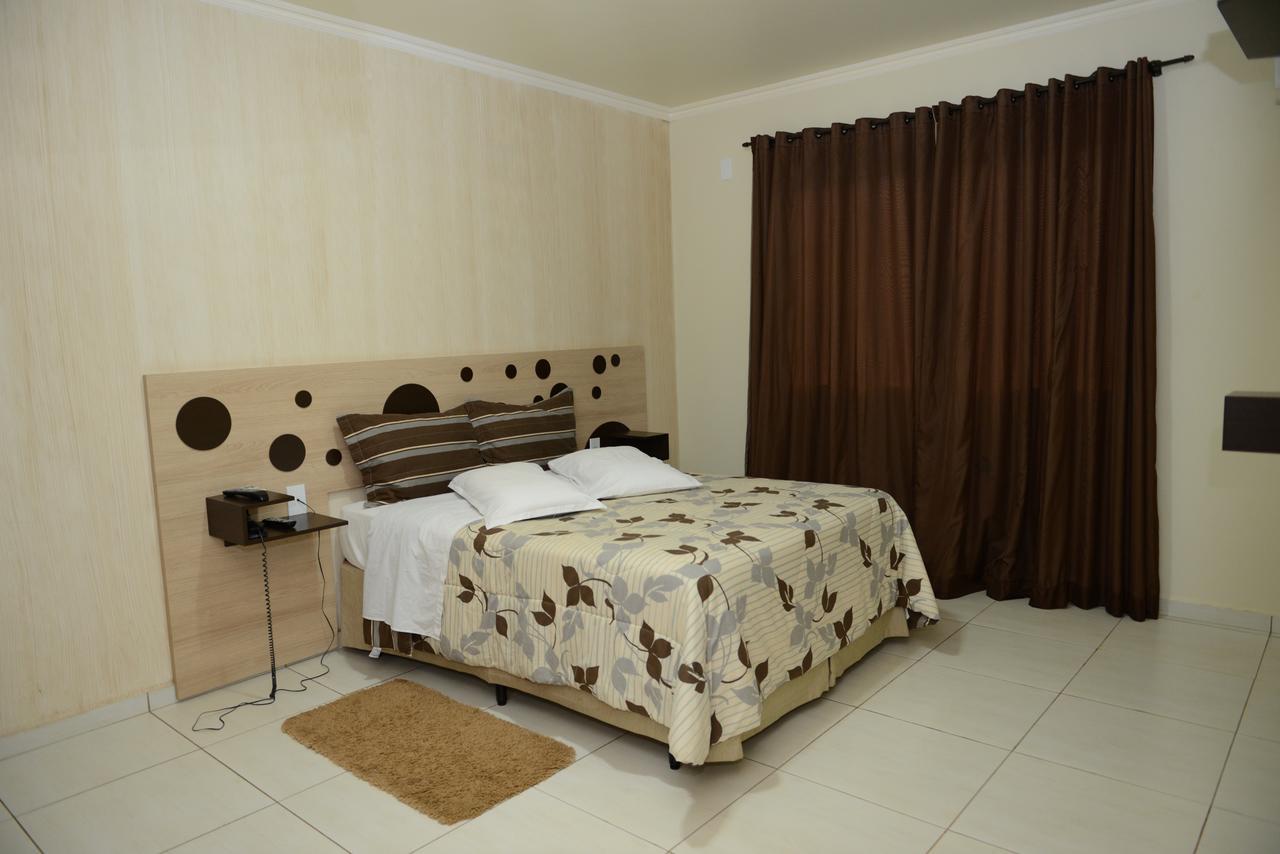 Hotel Querencia Pitanga Buitenkant foto